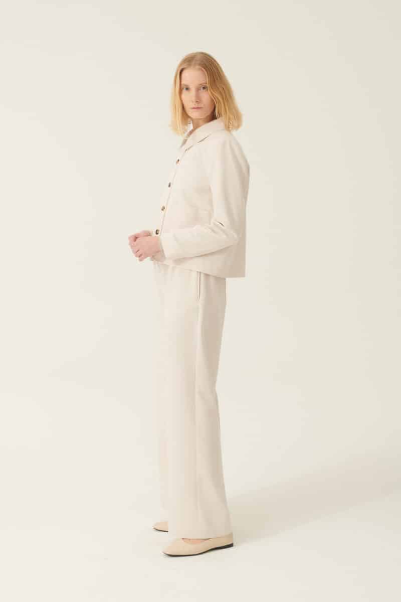 PRISILA SOLID TAILORING - WHITE - Image 3