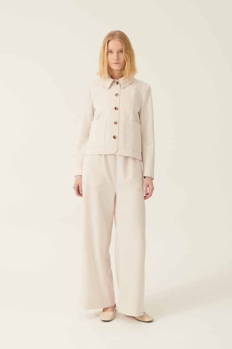 PRISILA SOLID TAILORING - WHITE
